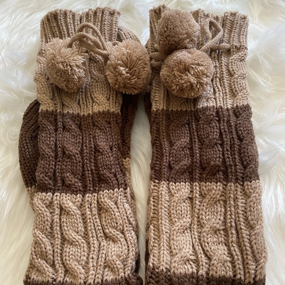 LAST ONE***Loungewear Cozy Chucky Knitted Socks - Picture 5 of 6